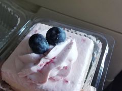 -红宝石·鲜奶小方·海派西点房(控江店)