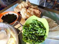 -花田煮鲜牛肉火锅(钟楼众汇店)