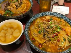 -粉家柳州螺蛳粉(杨宅路店)