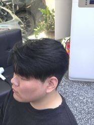 点击看大图 -藤野造型专业烫染接发