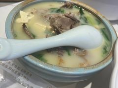 -小桃红·东北菜·春饼烤鸭(南阳湖街店)