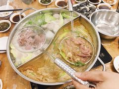 清汤沙茶双拼锅-鑫宝沙茶牛肉火锅(永泰店)