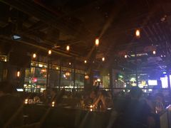 -MARU玛露音乐餐厅(大学路店)