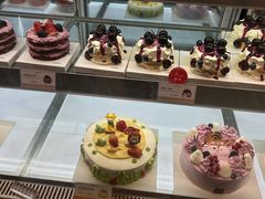 -罗森尼娜(德思勤店)