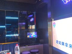 -温莎KTV(珠江路店)
