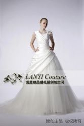 -LANYI COUTURE高级婚纱礼服改衣店