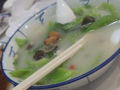 -明本湛江鸡•海鲜小厨(陈家祠店)