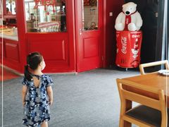 -东方明珠·可口可乐欢乐餐厅