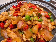 虾尾焖牛蛙-阿露佳·舌尖上的安吉菜