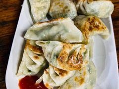 香煎韭菜饺-章记正宗南岗鱼蛋火锅