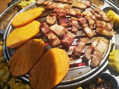 -青瓦炭韩潮烤肉(花园道店)
