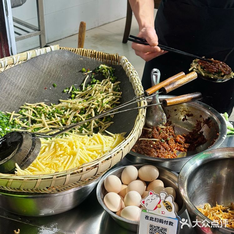 在武汉吃到了 正宗的恩施油香