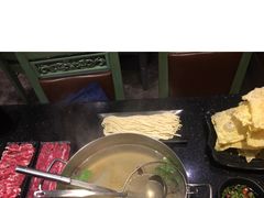 -德记牛肉社潮汕鲜切牛肉火锅(中心路店)