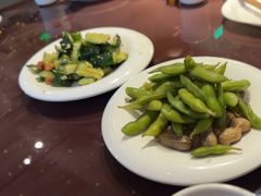 -三个大叔烤羊肉串·炭炉砂锅菜(西三旗店)