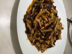 鱼香肉丝-茅庐川菜(青岛凯德店)