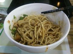 -陇上全荟兰州传统牛肉面(延吉路店)