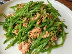 -洁神饭庄·海鲜·青岛菜·30年老字号(五四广场店)