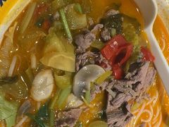 -粉小主·贵州酸汤牛肉粉(南京仙林金鹰店)