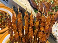-江湖亮亮蒸虾大排档烤全羊清真(武汉总店)