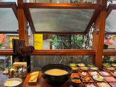 -银米·云南传统过桥米线(双廊黑金冠店)