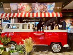 -StayReal Cafe(长宁来福士广场东八区店)
