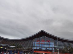 -盐禾堂海南屯昌香草鸭(海润路总店)