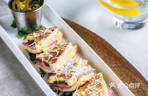 Bikini Truffle Ham Sandwich