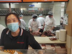 -闫家驴肉老店(华电一校店)