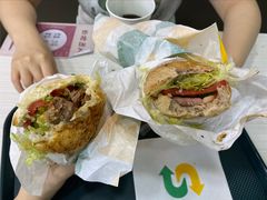 五黑黑胡椒厚切牛排三明治-赛百味SUBWAY(中亭街店)