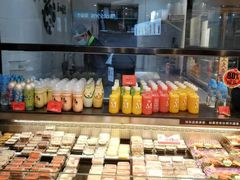 面包甜点陈列柜-池田寿司·4H鲜作(朝阳大悦城店)