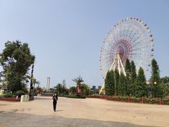 -七彩云南欢乐世界