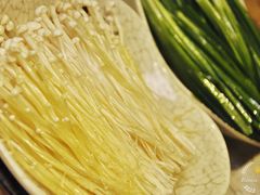 -燚店·铁板鱼蛙·烤肉·烤串(北新桥店)