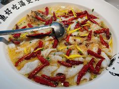 招牌老坛酸菜鱼-江渔儿酸菜鱼(万科东荟城店)