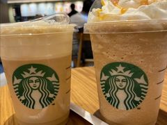 -星巴克臻选(上海中环广场2F店)