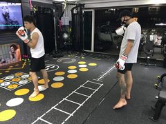-简·无界健身工作室·运动康复·体态(石厦店)