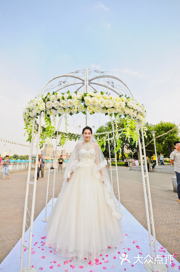 天津恋人私人婚礼会馆