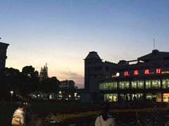 -复旦大学光华楼
