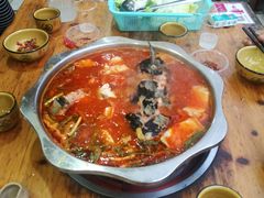 -苗家恒灵酸汤鱼-跳水牛肉连锁店(凯里总店)
