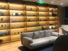 -蔚来中心(北京中关村店)