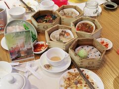 -美食小镇·观赏珍稀鸟类·长隆熊猫酒店