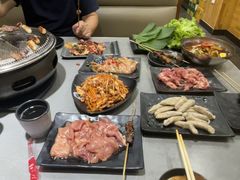 -啊美丽炭火烤肉(滑翔一店)