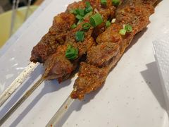 -三人行骨头王火锅(长寿店)