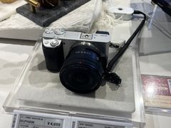 -Sony Store 索尼(上海淮海中路店)