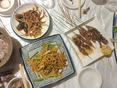 -霄汉牛三鲜湖北砂锅菜(万松园2店)