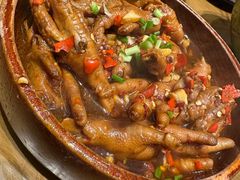 糯叽叽香辣鸡爪-乐乐大排档·30年老字号(浙江路店)
