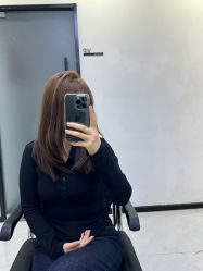 -V7 HAIR SALON
