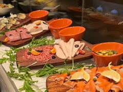 -上海西藏大厦万怡酒店Momo Cafe(徐汇店)