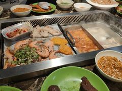 -新艺自助美食城(中山路店)