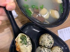 -小杨生煎(成山巴黎春天店)