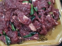 -黄利砖万峰林布依特色酸笋牛肉馆